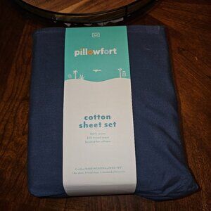 Solid Navy Cotton Kids' Full Sheet Set - Pillowfort, New, never used